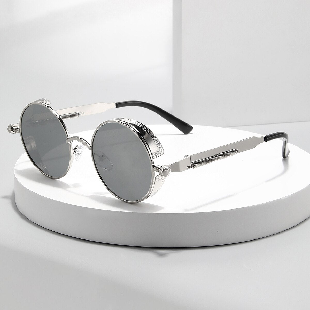 Metal Style Steampunk Fashion Men Retro Round Sunglasses