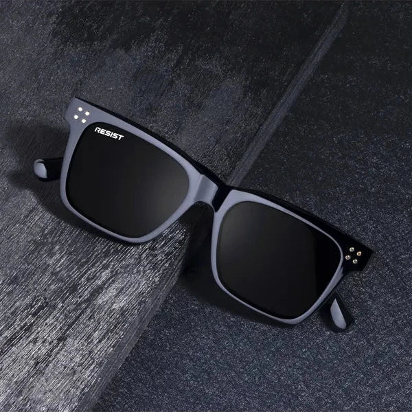Martin Square Black