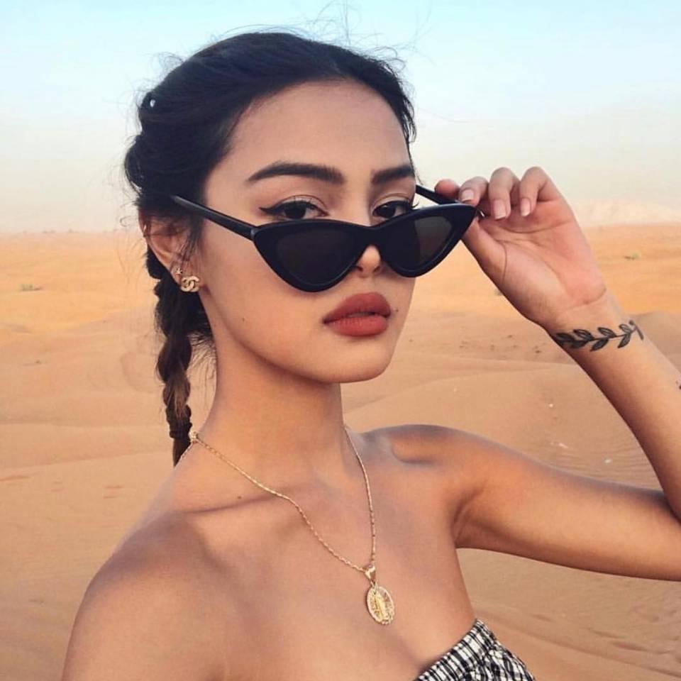 Vintage Cat Eye Black Sunglasses