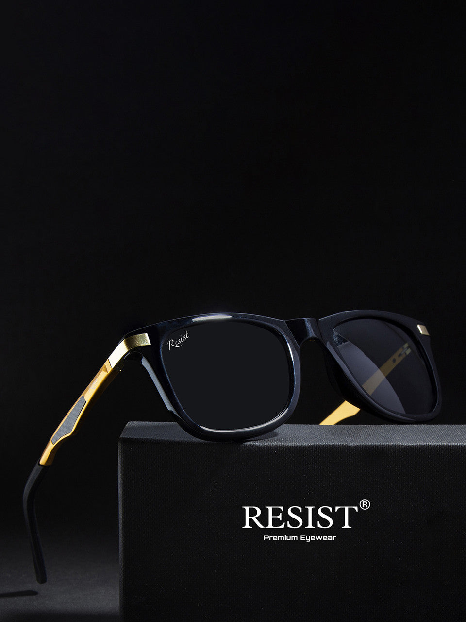 Classic Black Wayfarer Sunglasses (52 mm)