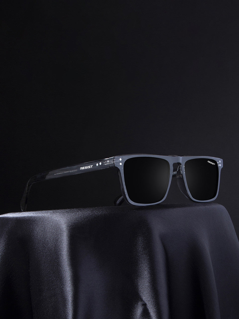 Classic Square Retro Square Sunglasses (55 mm)