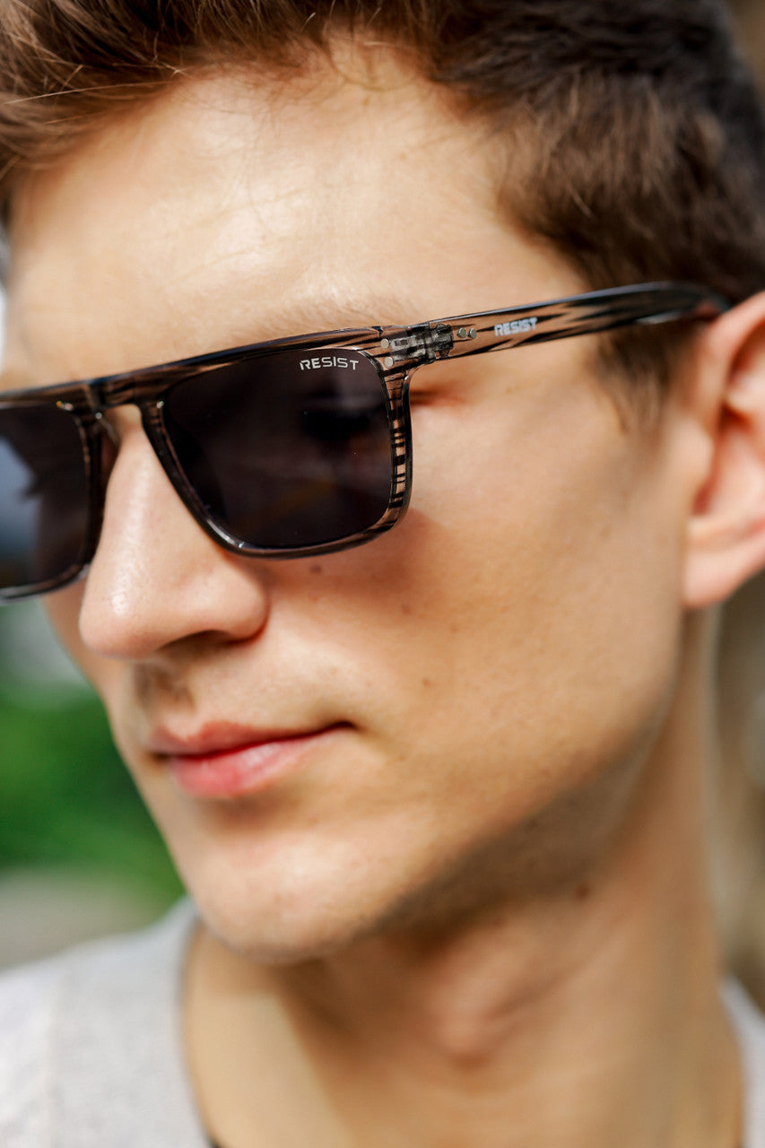 Classic Square Retro Square Sunglasses (55 mm)