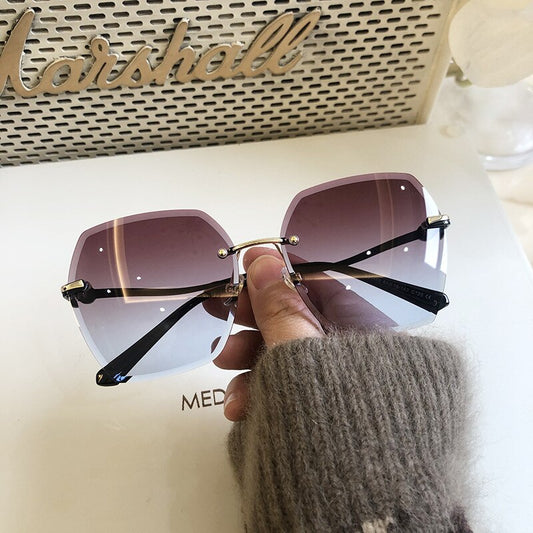 New Sunglasses Women Oversized Eyewear Rimless Sun Glasses  