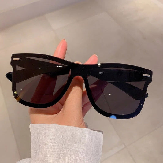 Oversized Square Sunglasses - Trendy Unisex Eyewear for Men and Women 