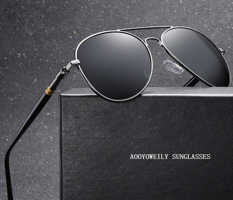 Vintage Black Pilot Sunglasses 