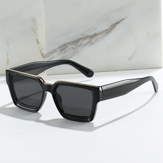 Stylish UV Protection Wayfarer Sunglasses